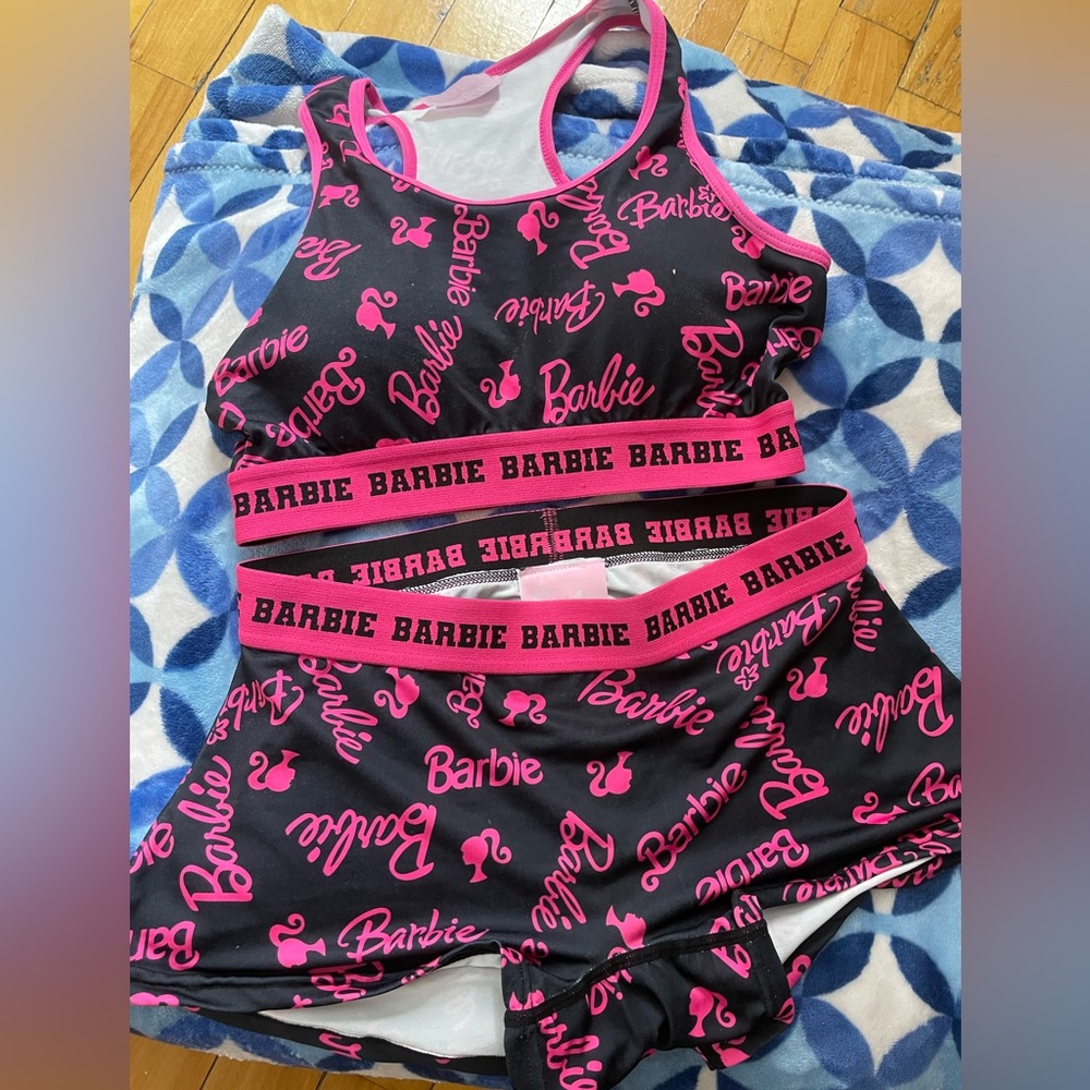 Black and Pink Barbie Logo Sports Set